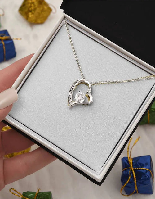 Load image into Gallery viewer, Forever Love Necklace
